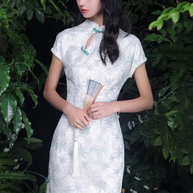 槿爷东方 蕾丝纽扣高领开叉短袖旗袍 女款 淡绿
