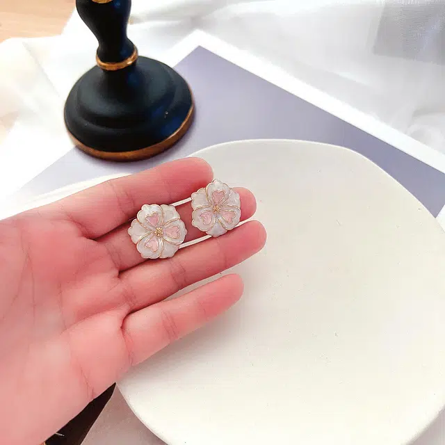 DAISY BEAUTY S925