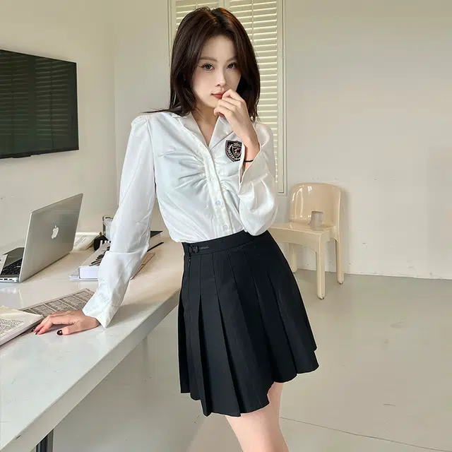 V