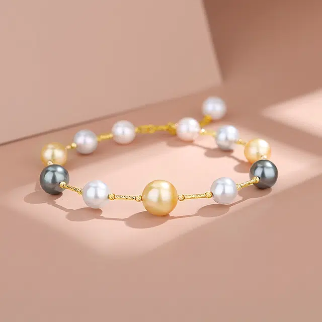 HOLLY RYAN 18K