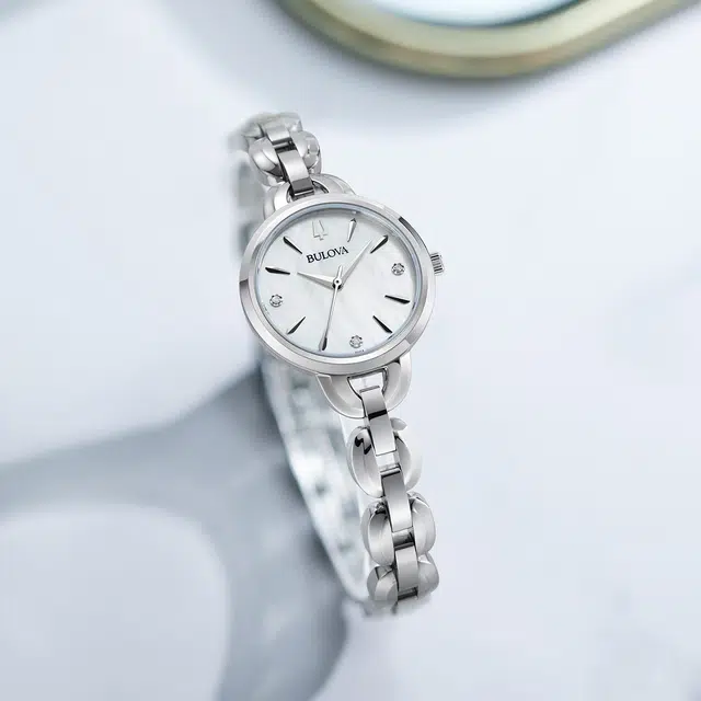 BULOVA 96P230