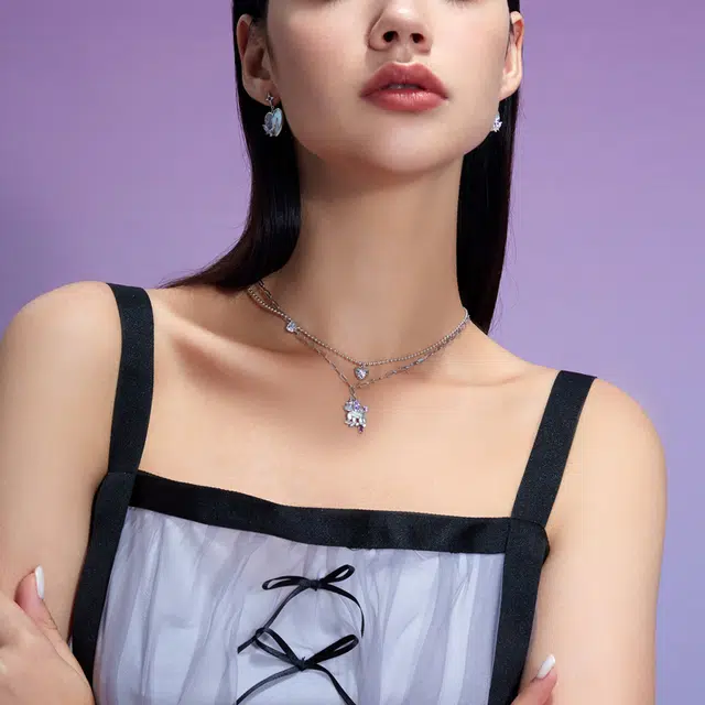 S925