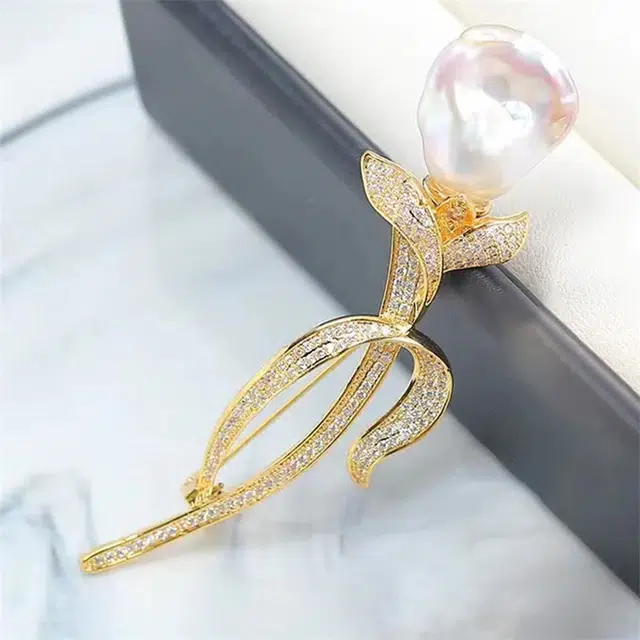 珍珠皇后 精美潮品 巴洛克异形淡水珍珠胸针胸花