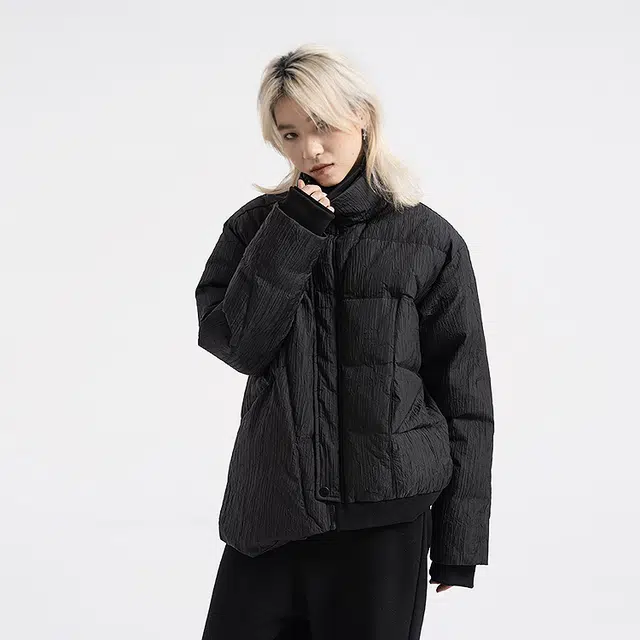 幻象者 短款加厚保暖面包立领宽松羽绒服 男女同款 黑色