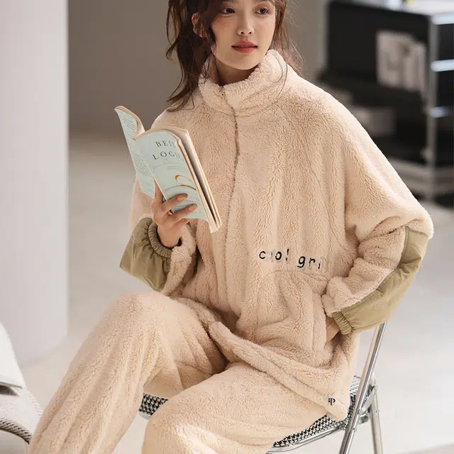 可人儿 珊瑚绒睡衣家居服套装 秋冬季 保暖加绒加厚 运动拉链款 女款 米白色