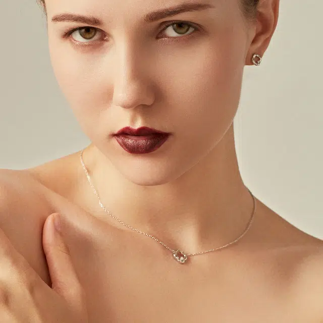 DaisyFellowes DF