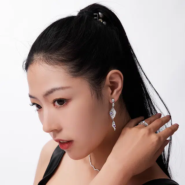 名工珠宝 山影女新中式耳饰银长款复古轻奢小众气质时尚个性名媛