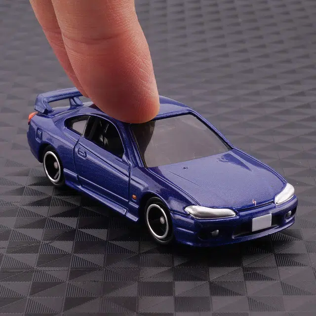 TAKARA TOMY 164 JDM