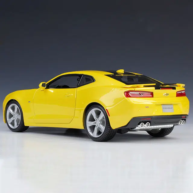 Maisto Chevrolet 118 2016 SS 22cm