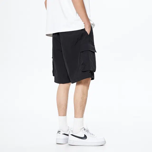 SS22