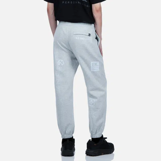 EVISU FW22 logo