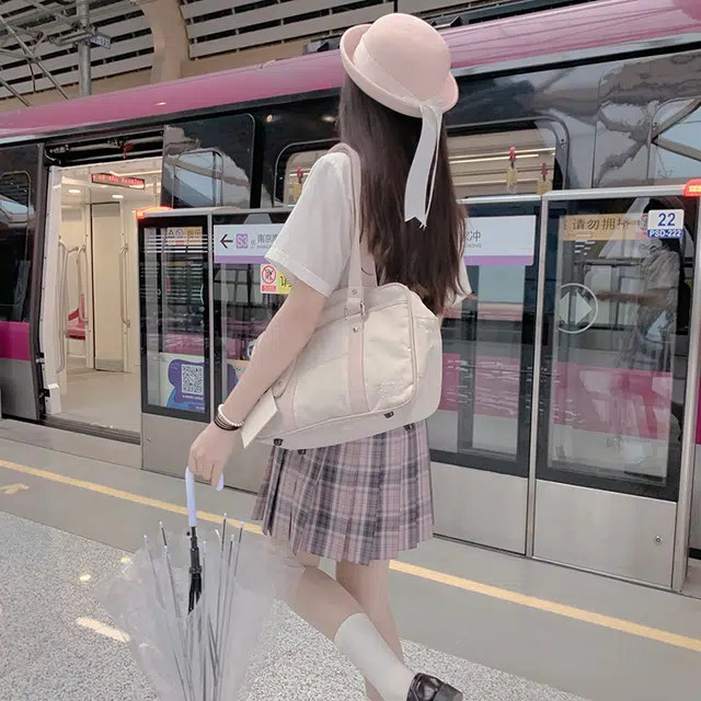 东鲸岁时记 日系格纹百褶半身裙 女款
