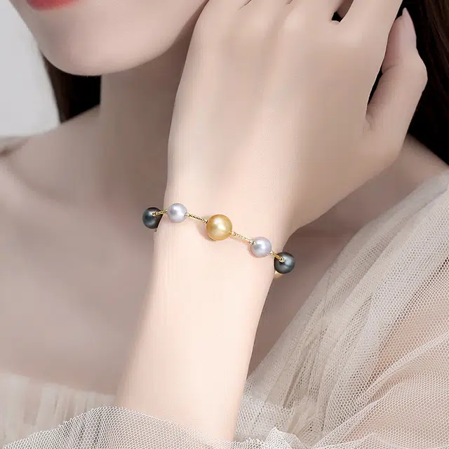 HOLLY RYAN 18K