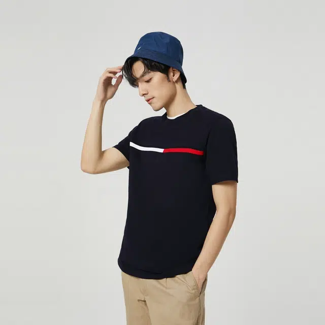 Tommy Hilfiger T