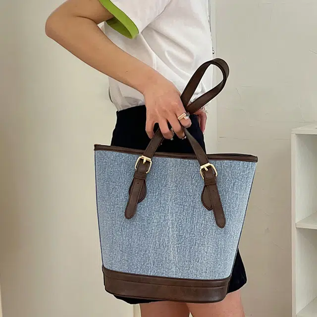 JANE KLAIN Tote