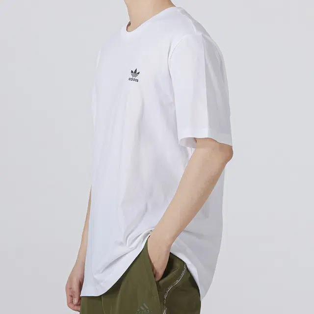 adidas originals Essential Tee Logo T