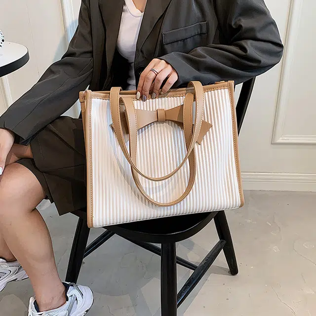 JANE KLAIN PU Tote