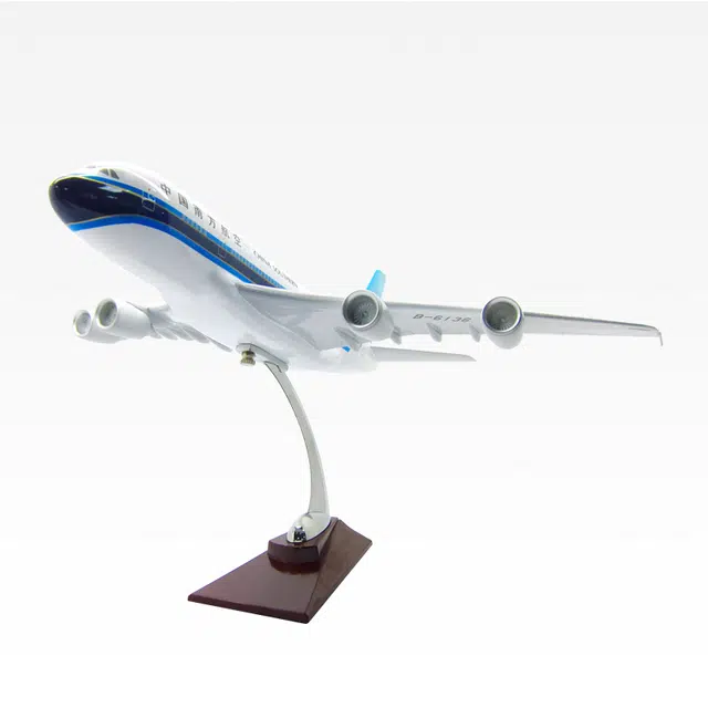 A380 37cm