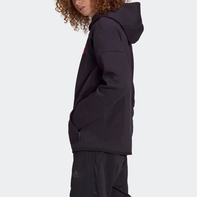 adidas Real Zne