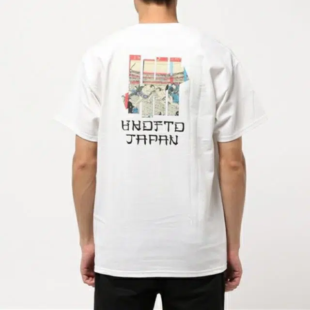UNDEFEATED T