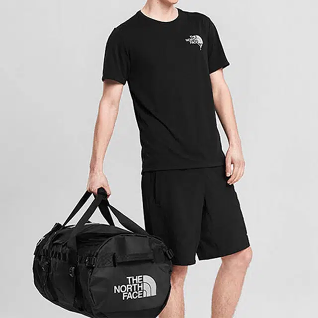 THE NORTH FACE T