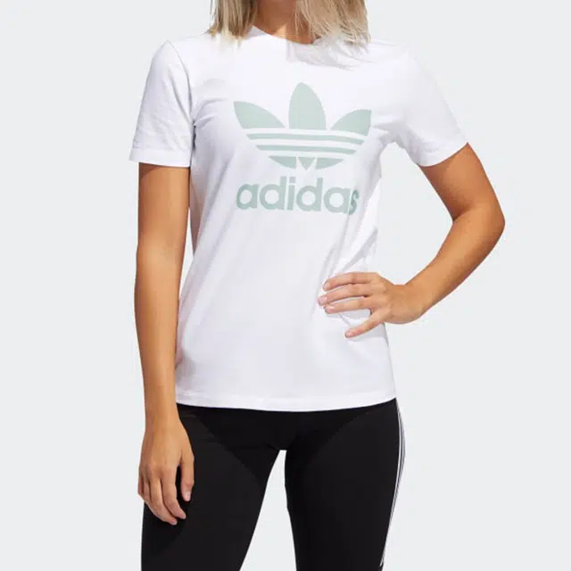 adidas originals Logo T