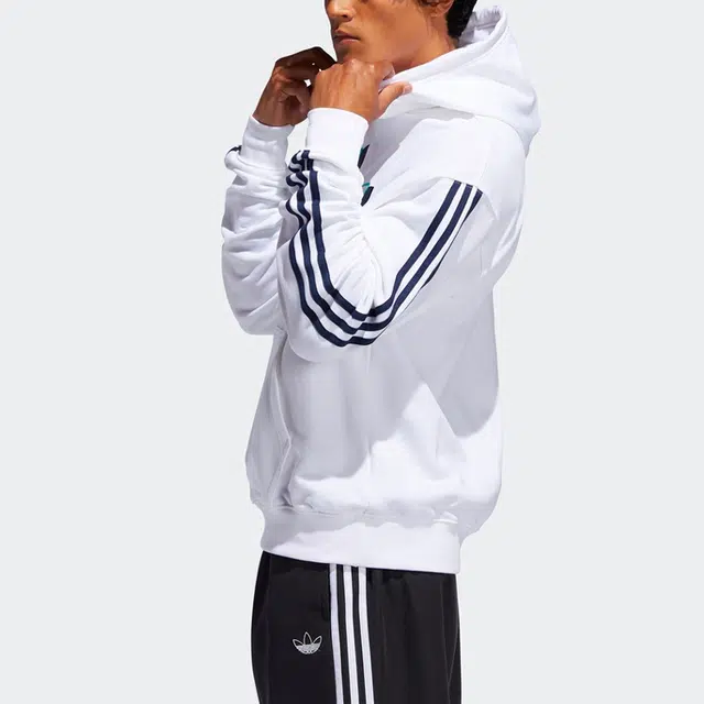 adidas originals Logo