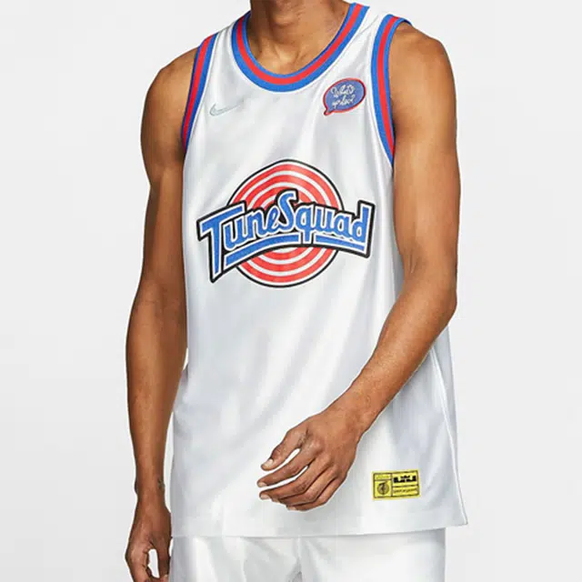 Nike NBA 2 Space Jam23
