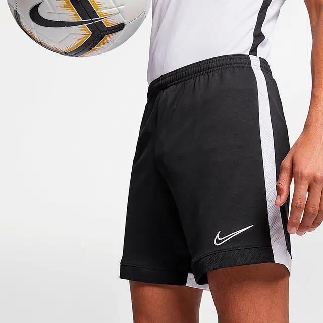 Nike DRI-FIT Academy