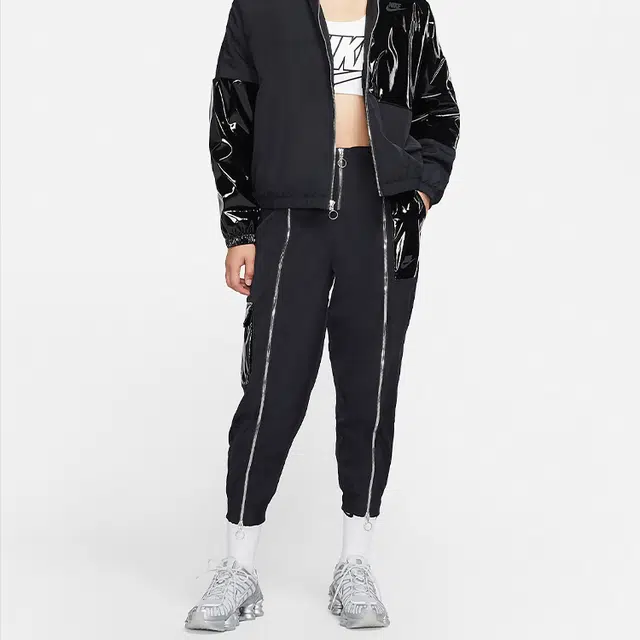 Nike Sportswear Icon Clash
