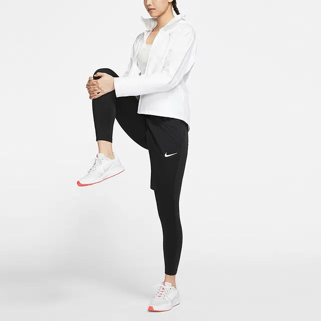 Nike Swift logo