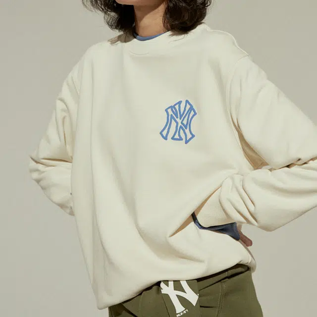 MLB