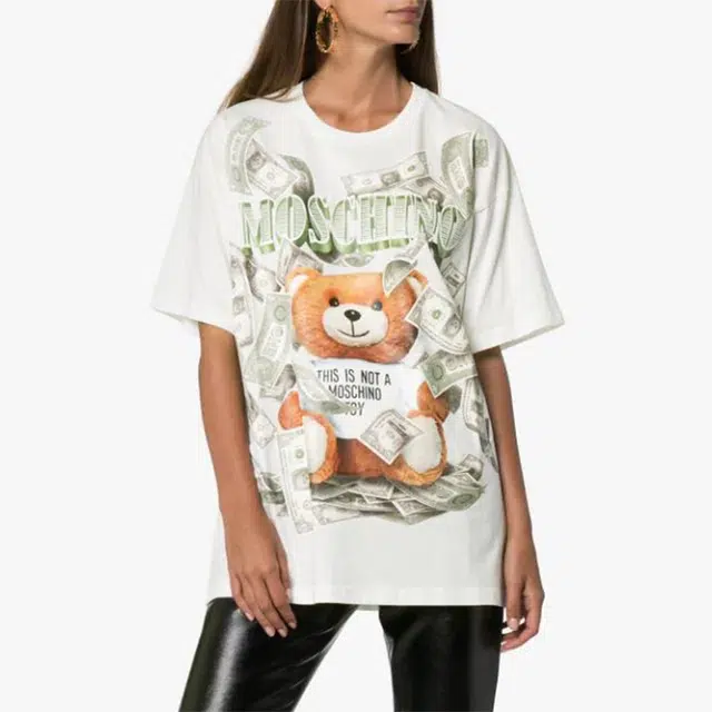 MOSCHINO T