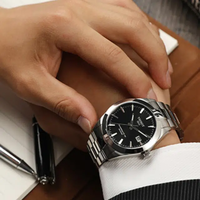 Tissot T127.407.11.051.00