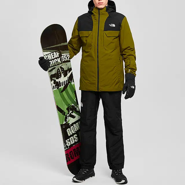 THE NORTH FACE
