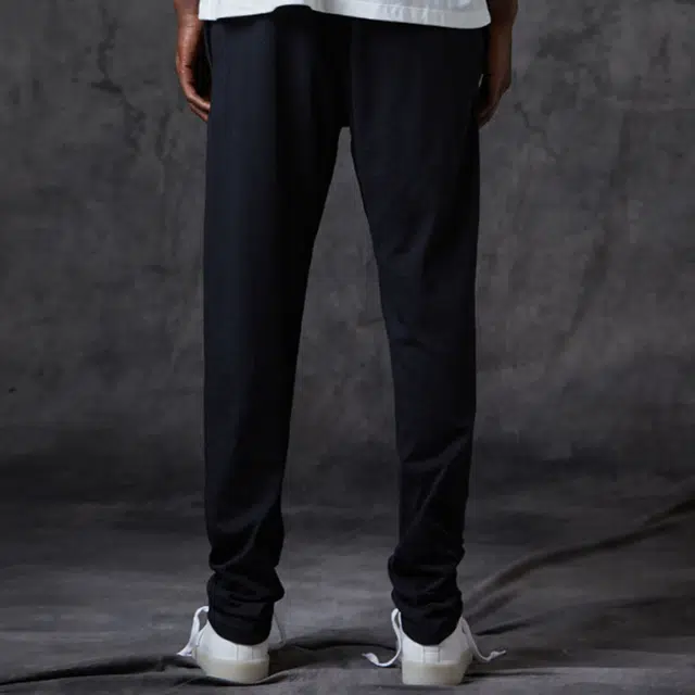 Fear of God Essentials FW20 Black Logo