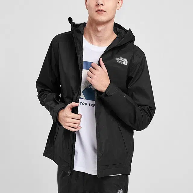 THE NORTH FACE