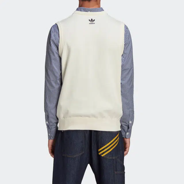 adidas originals x HUMAN MADE V