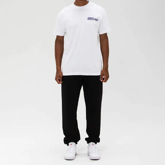 UNDEFEATED FW19 logoT