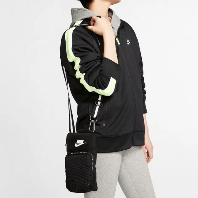 Nike Logo