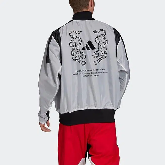 adidas M VRCT OVERSIZE Logo