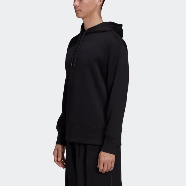 Y-3