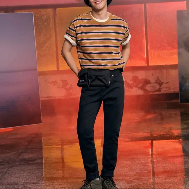 Levis