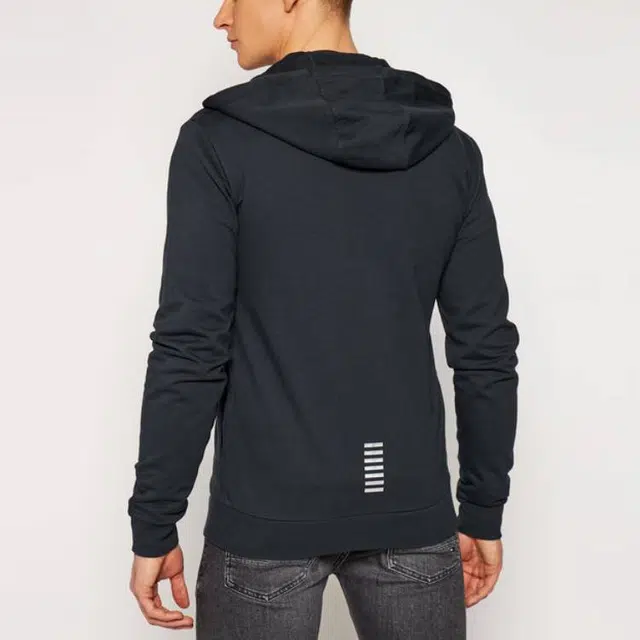 EMPORIO ARMANI EA7 Logo