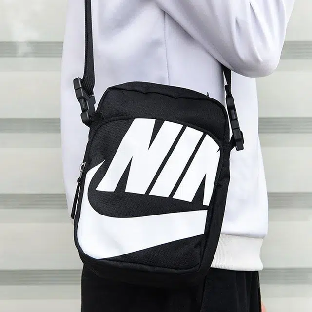 Nike Heritage 2.0
