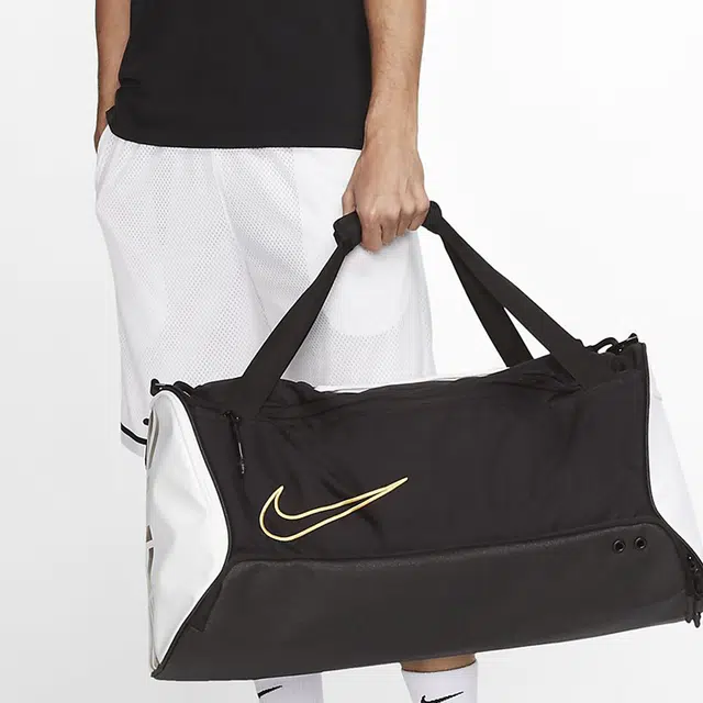 Nike Elite