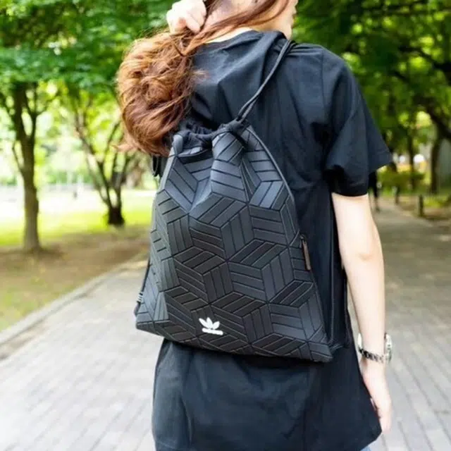 adidas originals x ISSEY MIYAKE 3D
