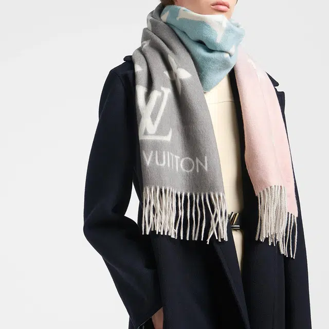 LOUIS VUITTON Reykjavik Gradient