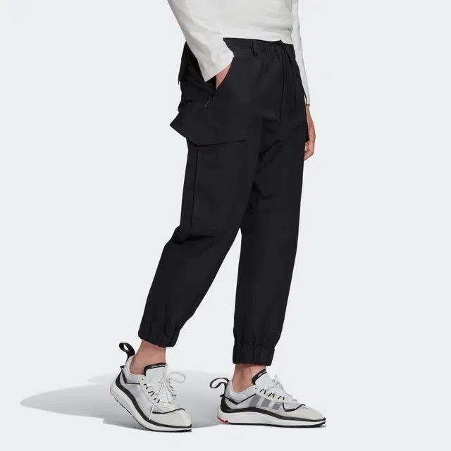 Y-3
