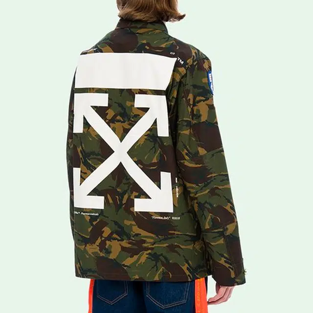 OFF-WHITE